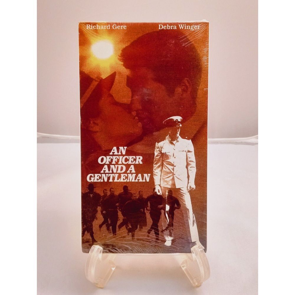 An Officer And A Gentleman VHS 1995 Richard Gere Debra‎ Winger Drama Romance R
